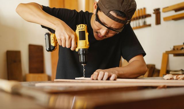 Quelle perceuse pour le bois, le métal, la brique ou le béton Quelle perceuse pour le bois, le métal, la brique ou le béton